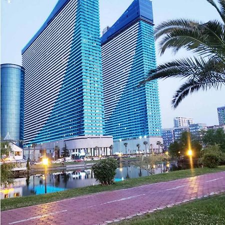 فندق Orbi City باتومي المظهر الخارجي الصورة